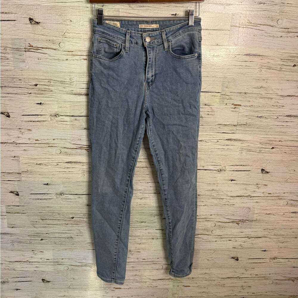 LEVIS | High Rise Skinny Jeans blue size 28